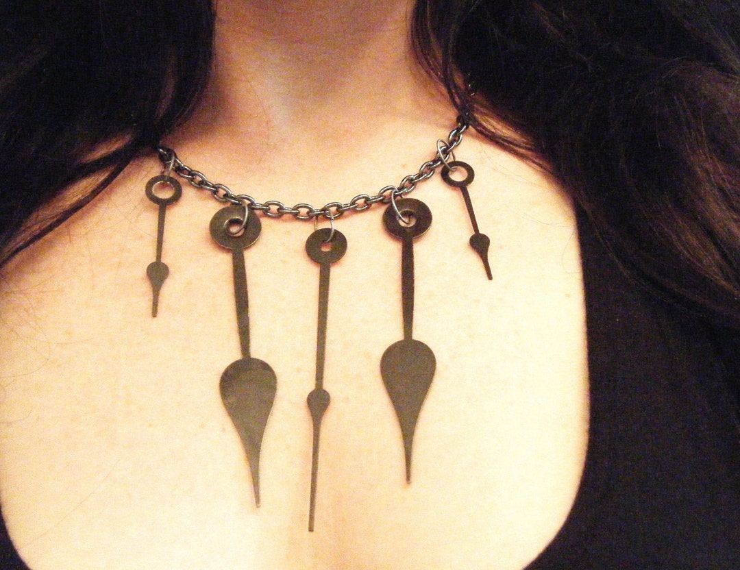 Steampunk Clock Hands Necklace - Etsy