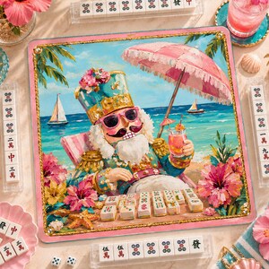 Può includere: Un tabellone di gioco quadrato con il dipinto di uno schiaccianoci che indossa occhiali da sole rosa e tiene una bevanda tropicale sotto un ombrellone rosa in spiaggia, circondato da tessere mahjong con caratteri cinesi e fiori tropicali.