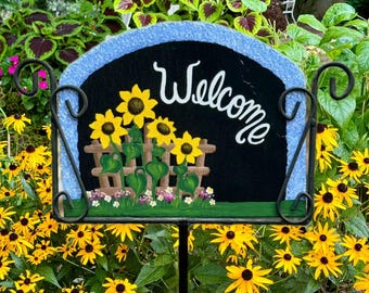 Letrero de bienvenida personalizado con girasol pintado a mano en pizarra: Decoración para jardín y patio - Soporte de hierro se vende por separado