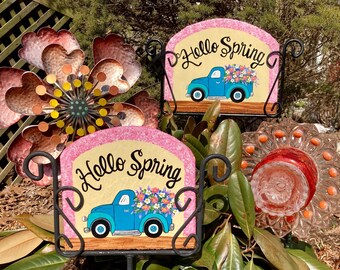 Letrero de bienvenida de pizarra para camión pintado a mano: decoración de jardín de primavera/verano. El soporte de hierro se vende por separado.