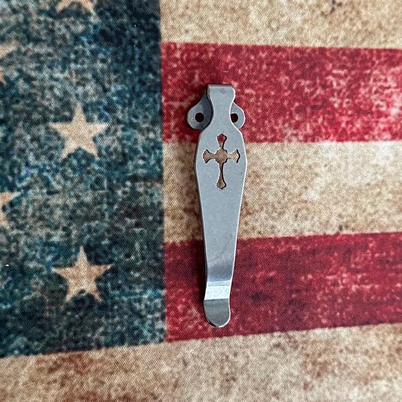 TITANIUM CROSS Pocket Clip for Emerson Knives (Black or Silver) Bild 3