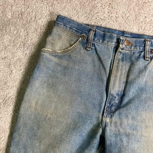 VTG 70s Wrangler Jeans Mud Faded Distressed Mens 34x32 (fit 32x29) Made In USA image 4