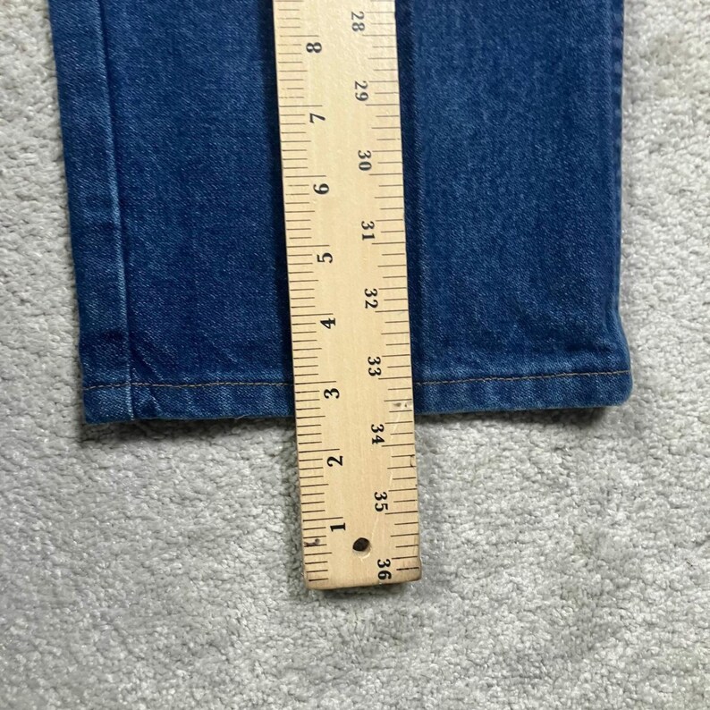 Vintage Wrangler Jeans Mens Fits 33x34 Straight Leg Dark Wash Classic Cowboy image 8