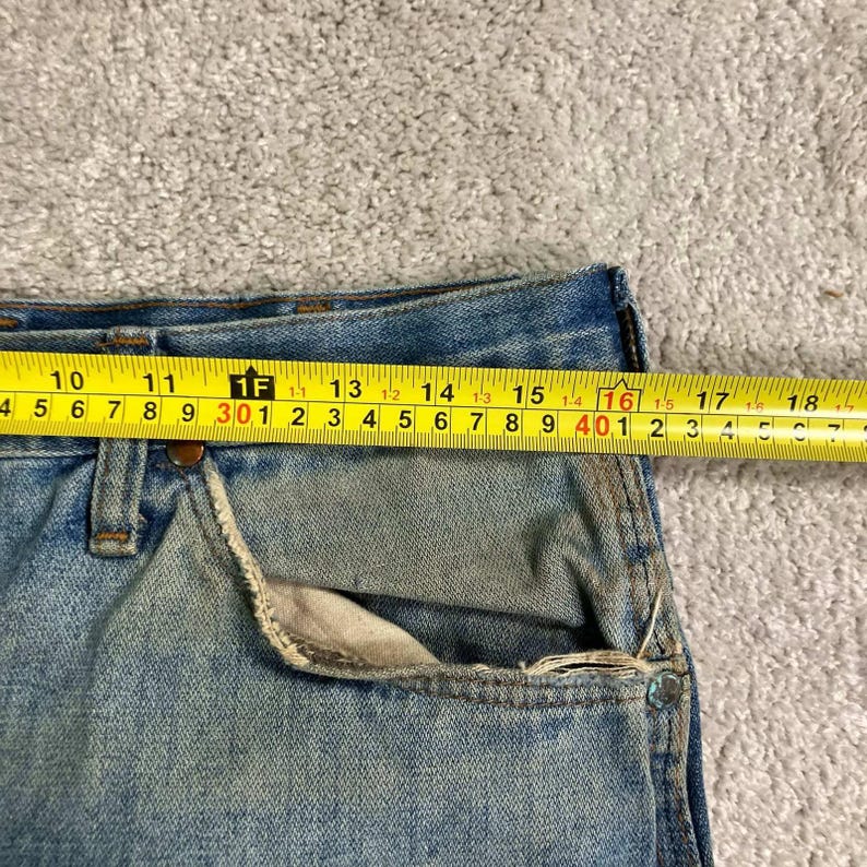 VTG 70s Wrangler Jeans Mud Faded Distressed Mens 34x32 (fit 32x29) Made In USA image 11