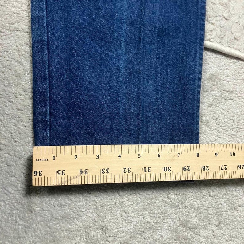 Vintage Wrangler Jeans Mens Fits 33x34 Straight Leg Dark Wash Classic Cowboy image 10