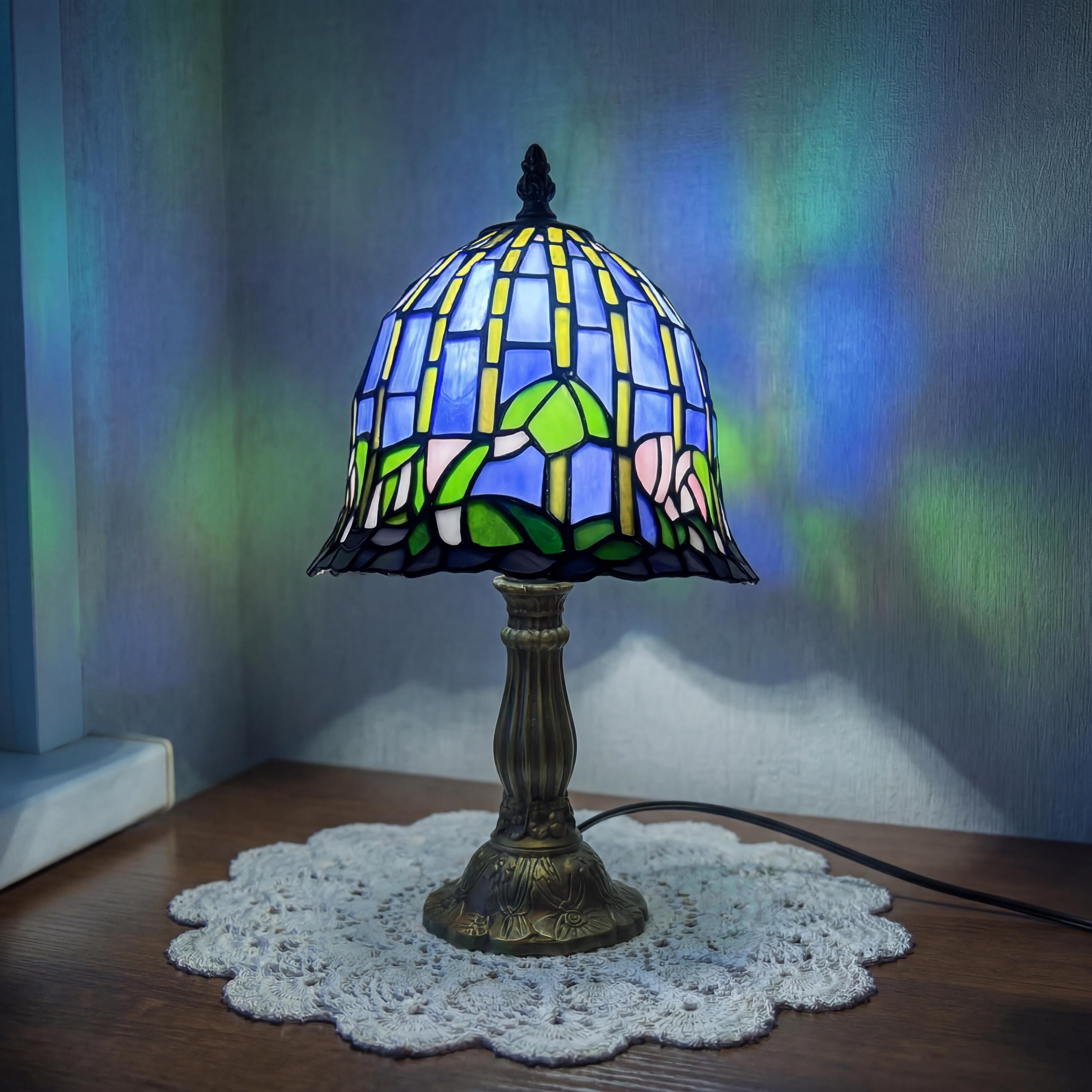 Tiffanys lily lamp - Etsy 日本