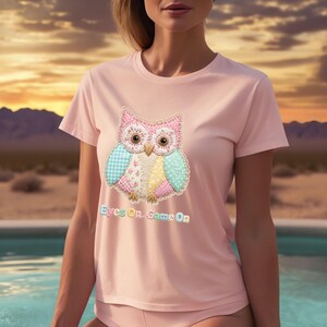 Camiseta de patchwork con búho para gamers, camiseta con el lema "Eyes On Game On" (Ojos en el juego, en