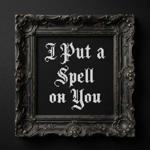 Patrón de punto de cruz gótico en PDF: Te hechicé