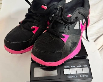 Mid 2015-18 VINTAGE Athletic Running Shoes