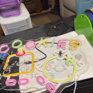 Light Up LED “Cookie” Sign with USB Powered Lights