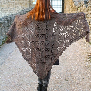 Natural 100% Alpaca Triangle Shawl Wrap Poncho Blanket image 3