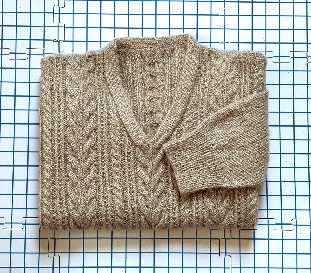 Women Wool Hand Knitted Cable Sweater Pullover Size M Titus Yarn Baa ...