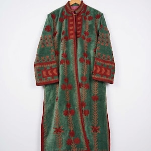 Chaqueta larga suzani bordada a mano, bata kimono larga bordada de dos colores, ropa de invierno, abrigo verde largo para mujer, kimono largo suzani