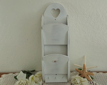 White Shabby Chic Heart Mail / Key Rack Storage Organizer Upcycled Vintage Wood Wall Hanging Letter Holder Rustic Country Cottage Home Decor