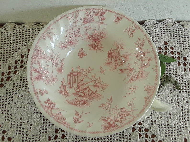 Vintage Pink and White Vegetable Serving Bowl Queen's Etsy