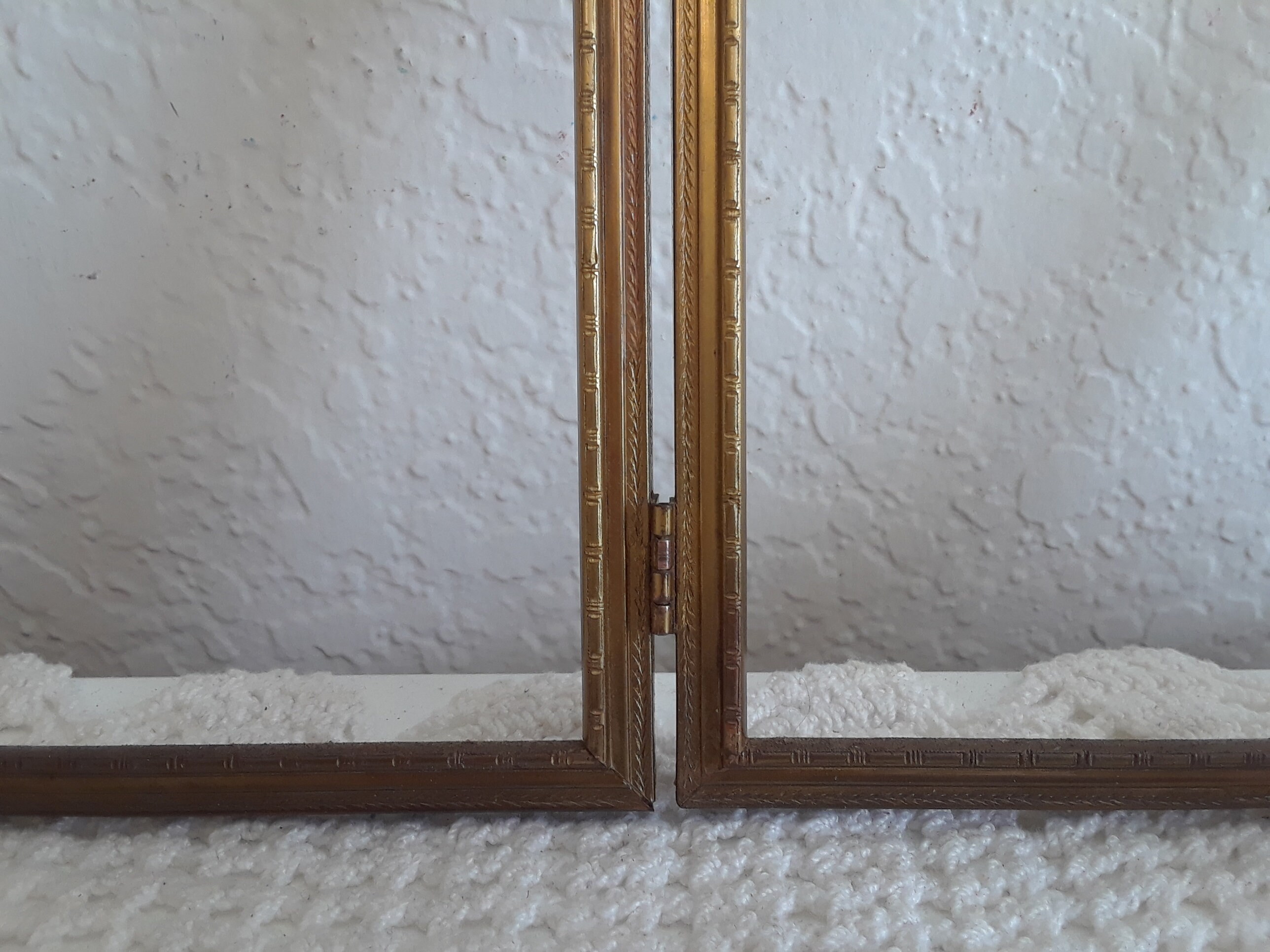 Vintage Ornate Double Hinged Dark Gold Brass Picture Frame Folding 2 ...