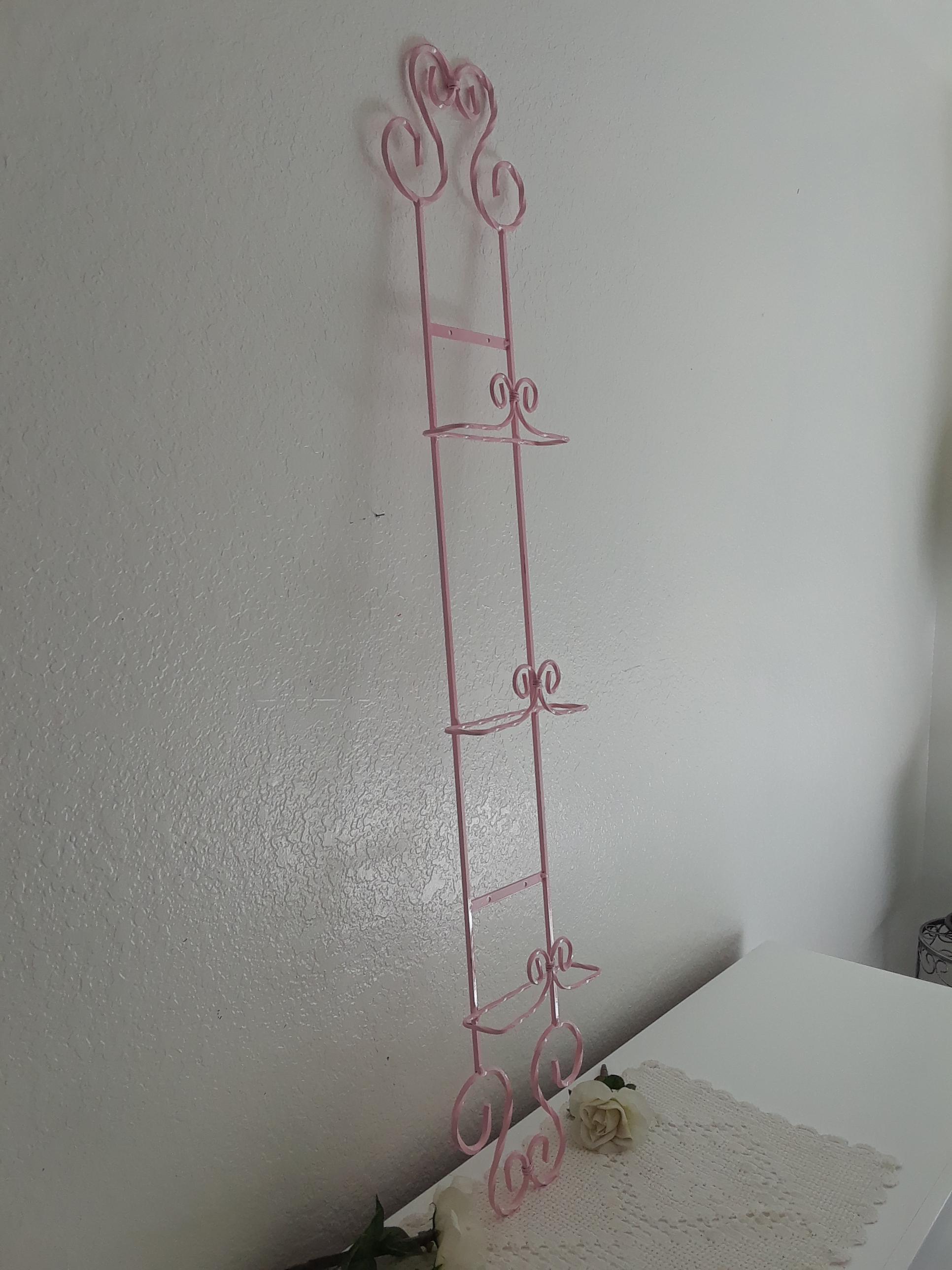 Pink Shabby Chic Plate Display Rack Vertical Wall Hanging Decoration ...