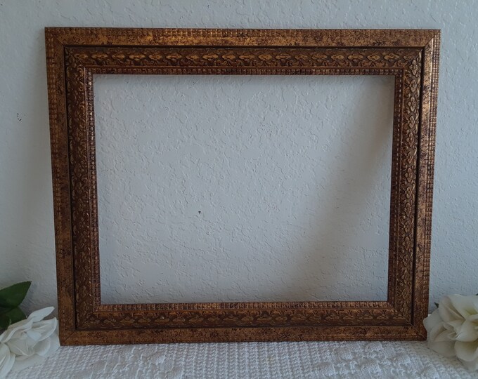 Vintage Ornate Gold Picture Frame 11 X 14 Photo Decoration Paris French