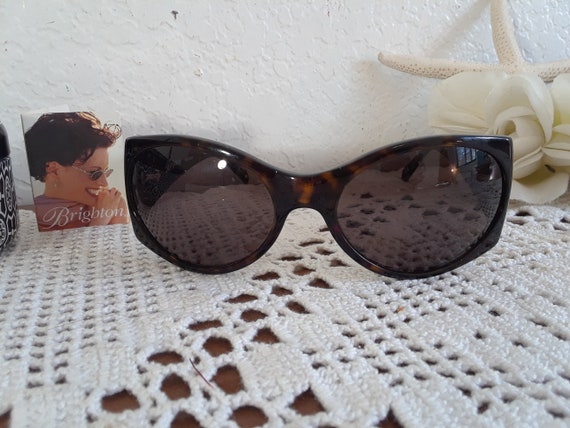Vintage Brighton Sunglasses with Black & White Ca… - image 2