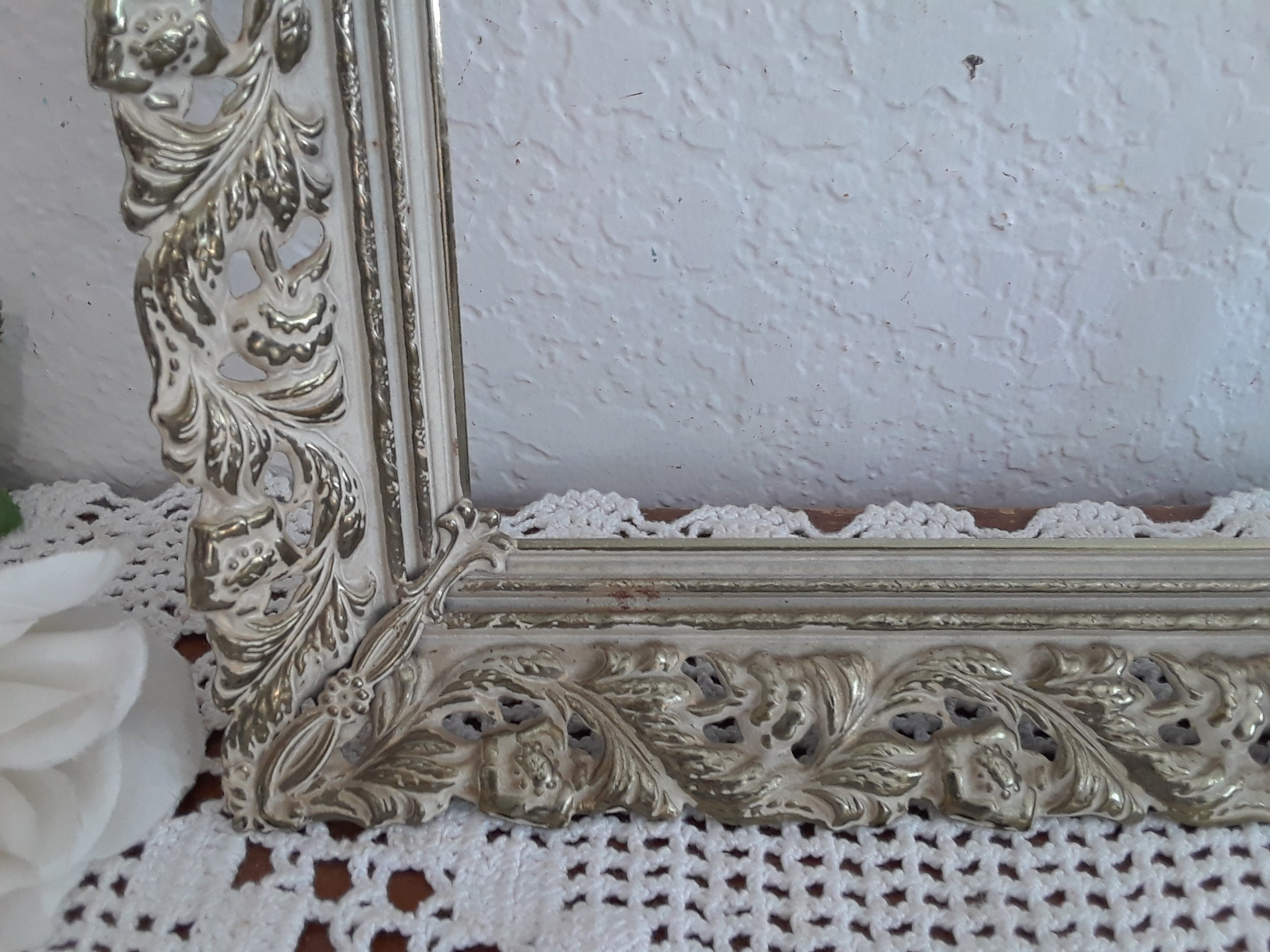 Vintage Gold & off White Metal Ornate Scrolled Picture Frame Vintage Gold & off White Metal Ornate Scrolled Picture Frame