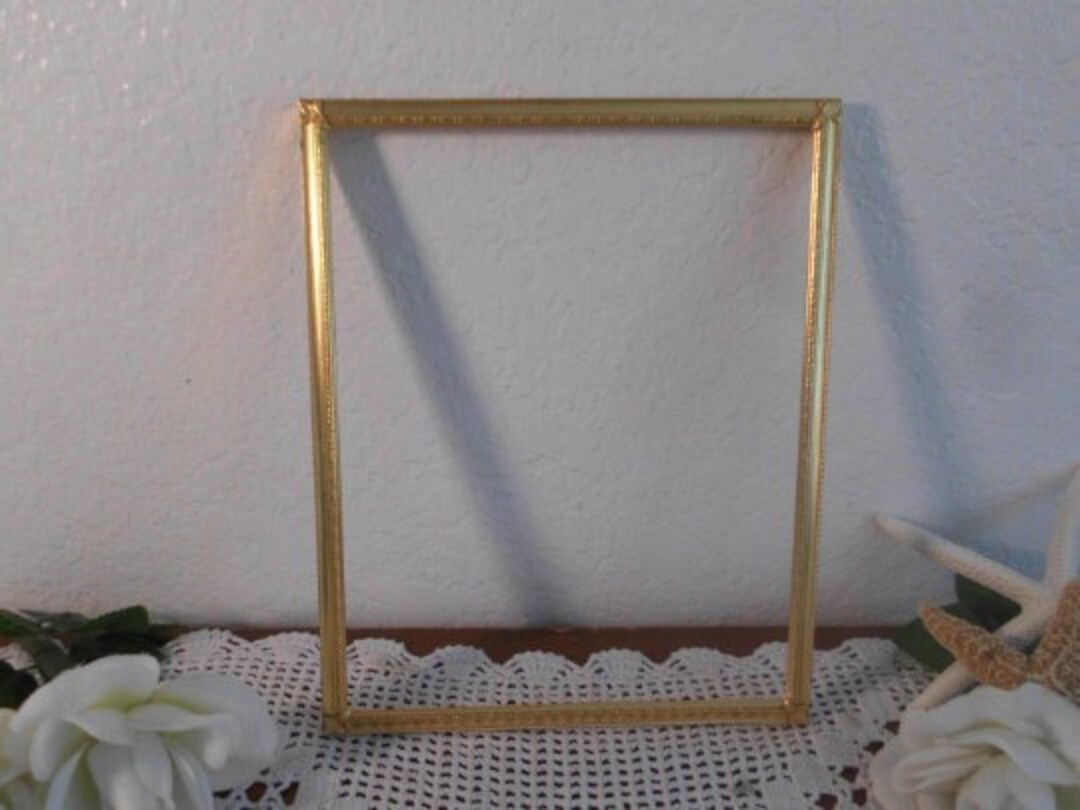Vintage Ornate Gold Plated 8 X 10 Picture Frame Beautiful Shabby Chic ...