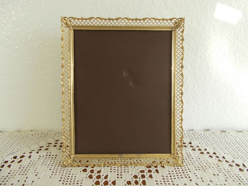 Ornate Vintage Gold Metal Picture Frame 5 X 7 Photo Decoration Image 0