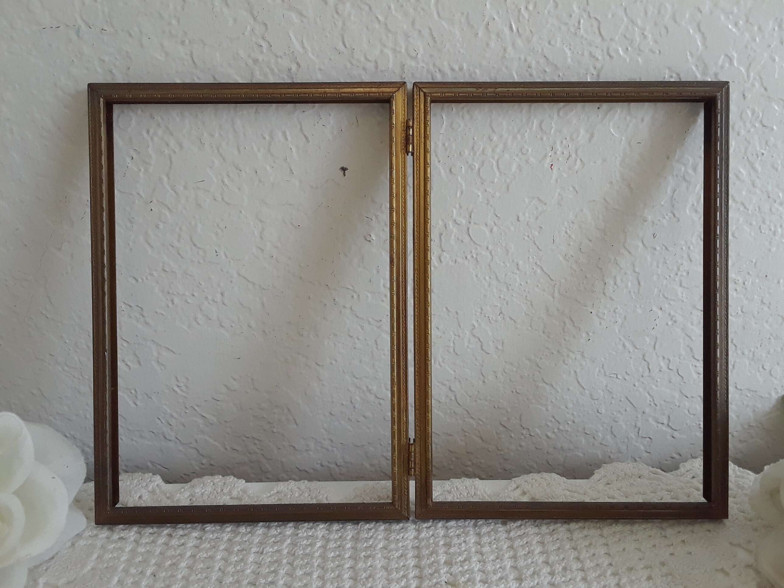 Vintage Ornate Double Hinged Dark Gold Brass Picture Frame Folding 2 ...