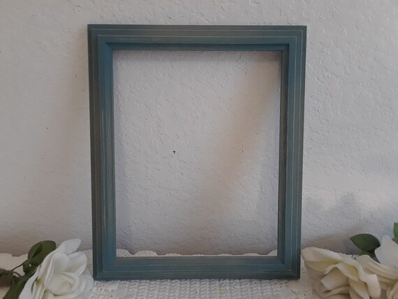 Coastal Inspired Eco-Friendly White Rustic Wood Photo Frame with