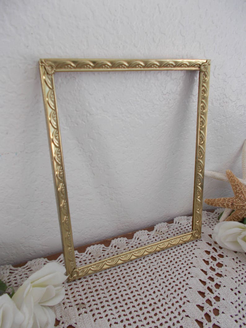 Vintage Gold Picture Frame 8 X 10 Photo Decoration Mid Century Etsy
