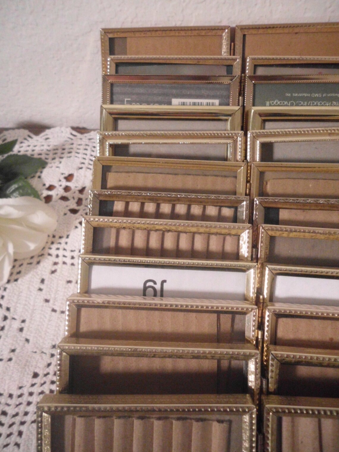 Vintage Double Hinged Gold Metal Picture Frame Folding 3.5 X 5 Photo ...