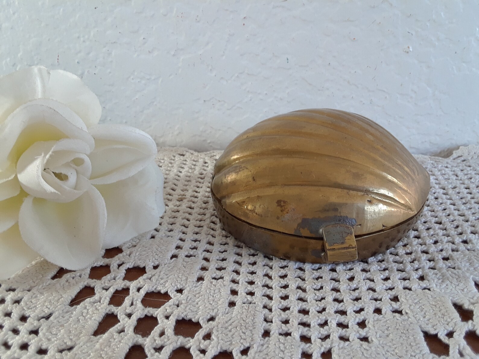 Vintage Gold Brass Clam Shell Jewelry Box Sea Shell Trinket Etsy