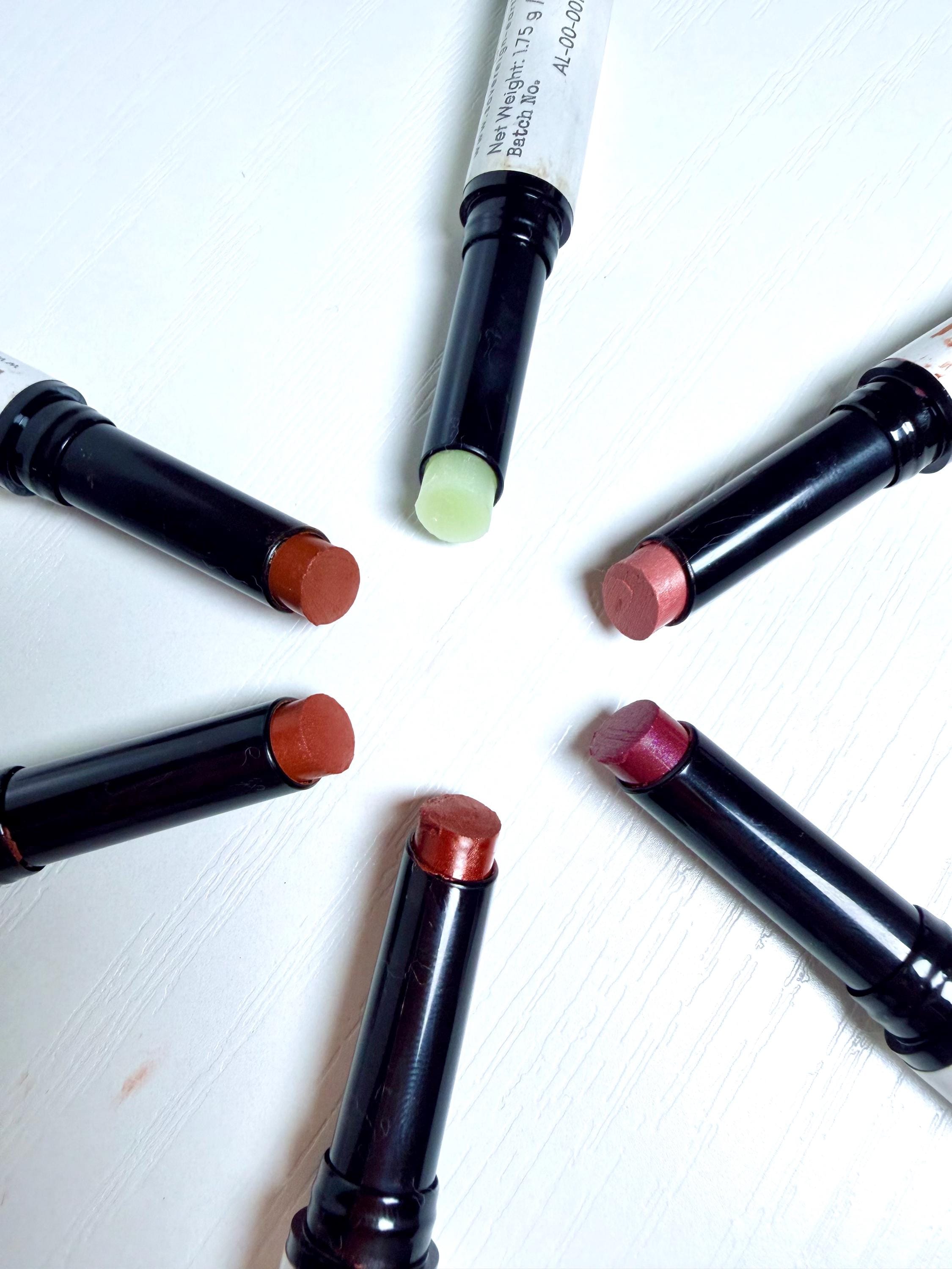 Aura Creamy Lipstick Highly Pigmented Comfort Formula Moisturizing Satin Finish Vegan Clean Beauty Lip Color