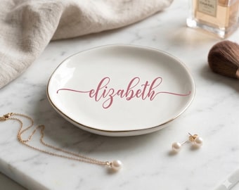 Personalized Jewelry Dish, Bridesmaid Gifts, Engagement Ring Dish, Birthday Gift for Her, Graduation Gift, Bridal Shower Gift, Gift for Mom