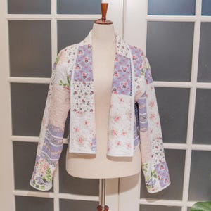 Handmade Quilted Floral Jacket XL Women | White Lavender Ditsy Rose Patchwork Coat | Cottagecore Romantic Gift for Her