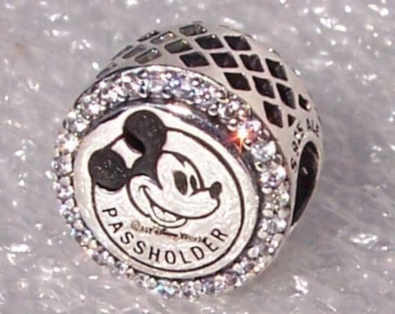 PASSHOLDER,Walt Disney World,Pandora,Annual Pass Holder,Bracelet Charm,Parks Exclusive, Mickey Mouse, Castle, 925, Trip, CZ, Family Vacation
