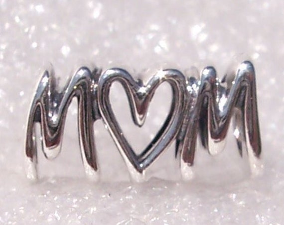 Mom Script, Endless Love, Pandora, Heart, Bracelet Charm, Mothers Day, Traditions, Unconditional, My Rock, My Hero, Best Friend, Career