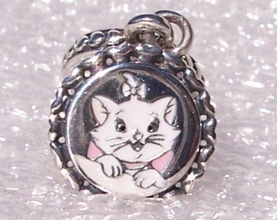 CAT MOM, RARE, Pandora Disney, Parks Exclusive, Bracelet Charm, 101 Dalmatians, Sterling, Enamel, Walt Disney Productions, Evil, Minions