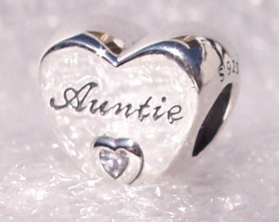 Auntie Love Heart, Pandora, Bracelet Charm, 925, CZ, Autumn 2019, Dedication, Special Gem, Special Times, Honest, Niece, Nephew, Loving