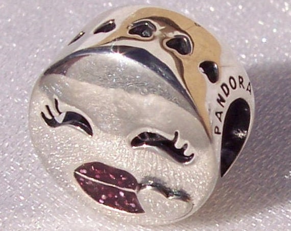 KISS, Pandora, Bracelet Charm, Emoji, 925, Slider, 2018, Valentine, Cerise Glitter Lips, Enamel, Heart Cutouts, Lustrous, Playful Edge
