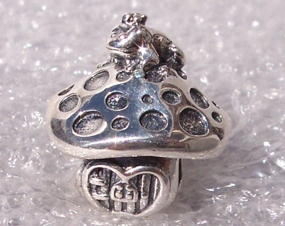 Mushroom Frog, Pandora, Bracelet Charm, Silver, Magical Creatures, 2019, Fairytale, Autumn, Crown, Forest, Fantastic Adventures, Secrets