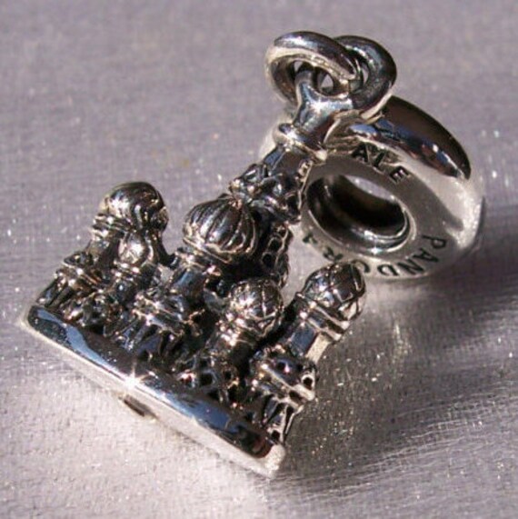 St. Basil's Cathedral, Pandora, Bracelet Charm, RETIRED, 925, Travel, Memories, Icon, Moscow, Russia, 458TH Birthday, Shapes, Romantic
