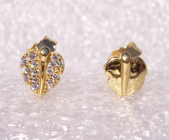 Shining Sparkling Leaf, Stud Earrings, Pandora Shine, Embellished, Autumn, Whimsy, Nature, Elements, Forest, Mismatched Style, CZ, Fun