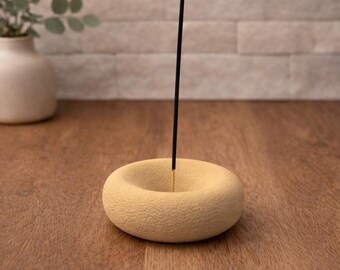 Minimalist Beige Incense Holder - Japanese Zen Incense Holder - Modern Home Decor for Meditation and Relaxation