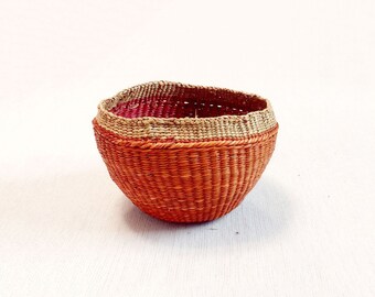 Vintage Small Hand Woven Grass Basket, Red and Beige, 4.5" dia. Bowl