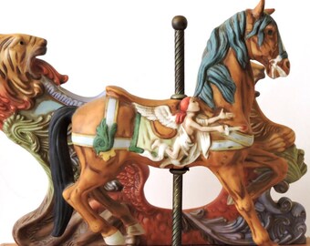 Vintage Musical Figurine,Ceramic Horse and Lions,Carousel Waltz,Carousel Animals,Keepsake,Music Box,Baby Shower,FREE SHIPPING