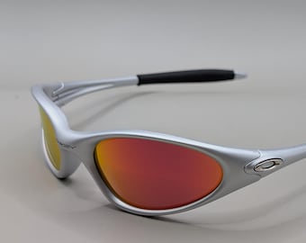 Oakley Minute 1.0 | Silver Sunglasses with Fire Mirrored Lenses