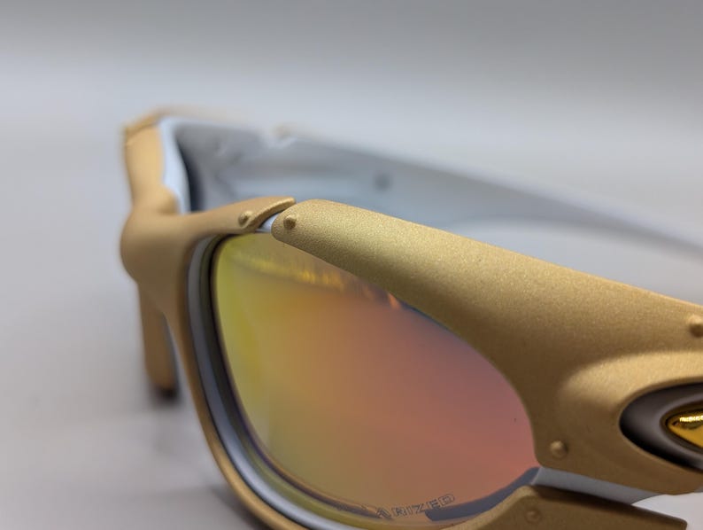 Vintage Oakley Plate Sunglasses – Gold Frame / Fire Iridium Style Lens – Y2K Wrap Design image 10