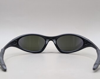 Oakley Minute 1.0 Sunglasses – Black Frame With Mirrored Lenses - Etsy