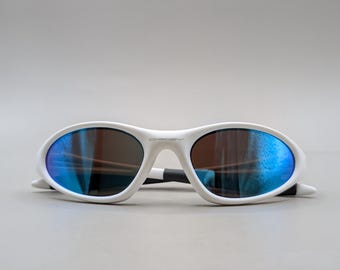 Oakley Minute 1.0 zonnebril – wit montuur, blauwe spiegelglazen