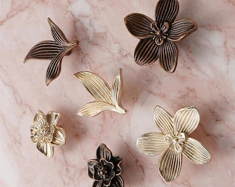 Vintage Camellia Brass Drawer Pull, Floral Cabinet Knob, Gold Flower Wardrobe Hardware